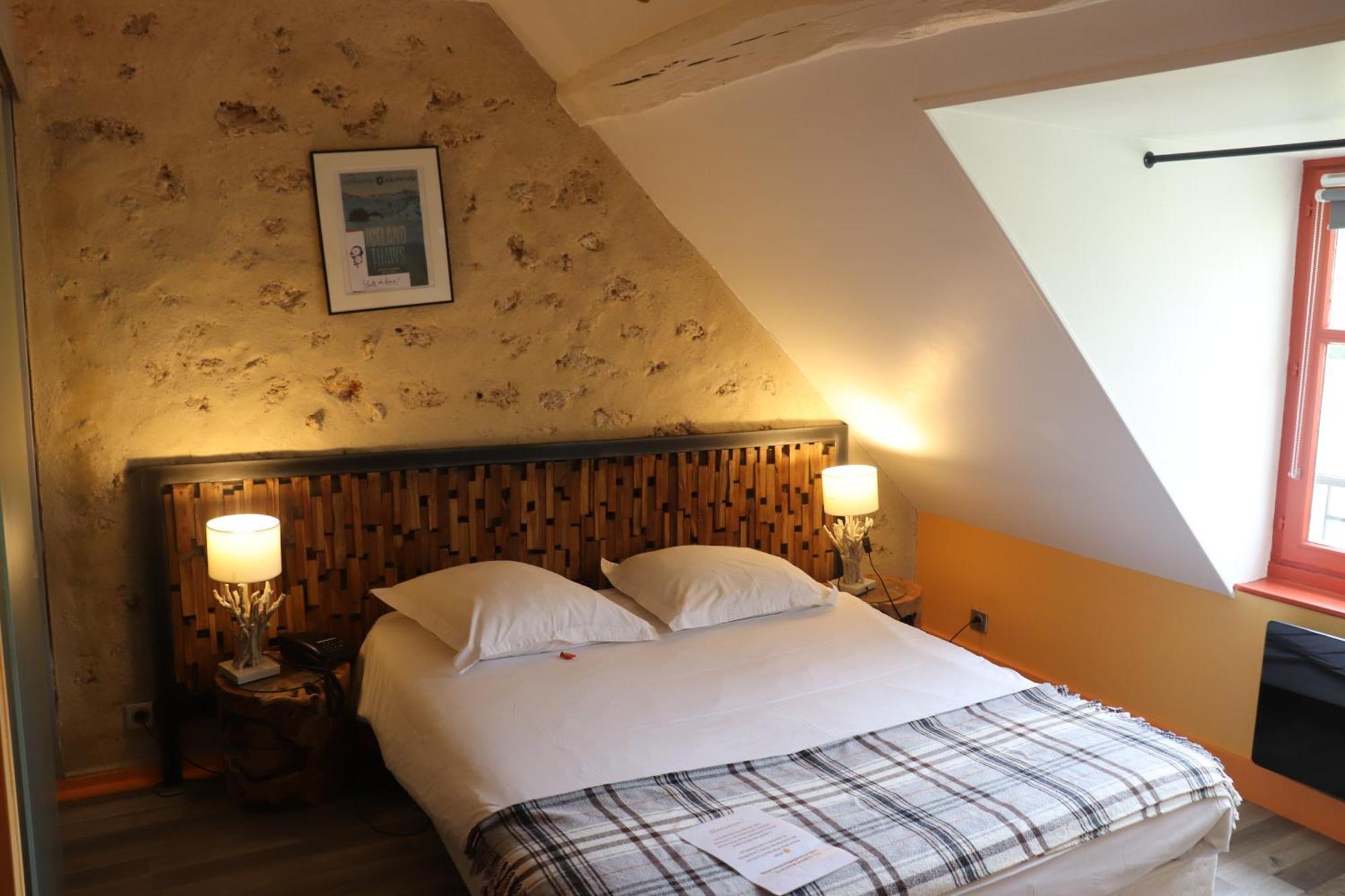 Auberge Du Manet Montigny-le-Bretonneux Luaran gambar