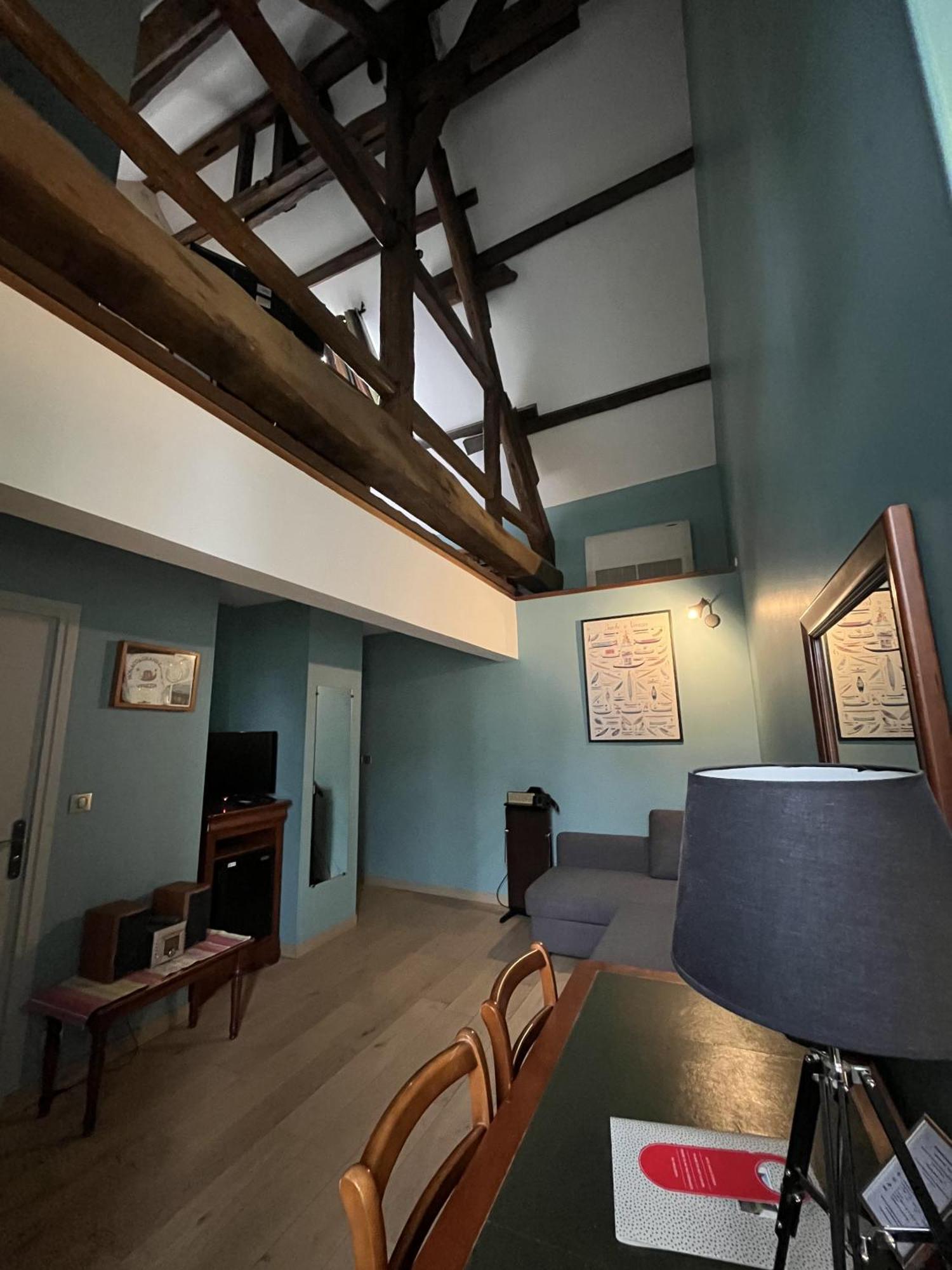 Auberge Du Manet Montigny-le-Bretonneux Luaran gambar