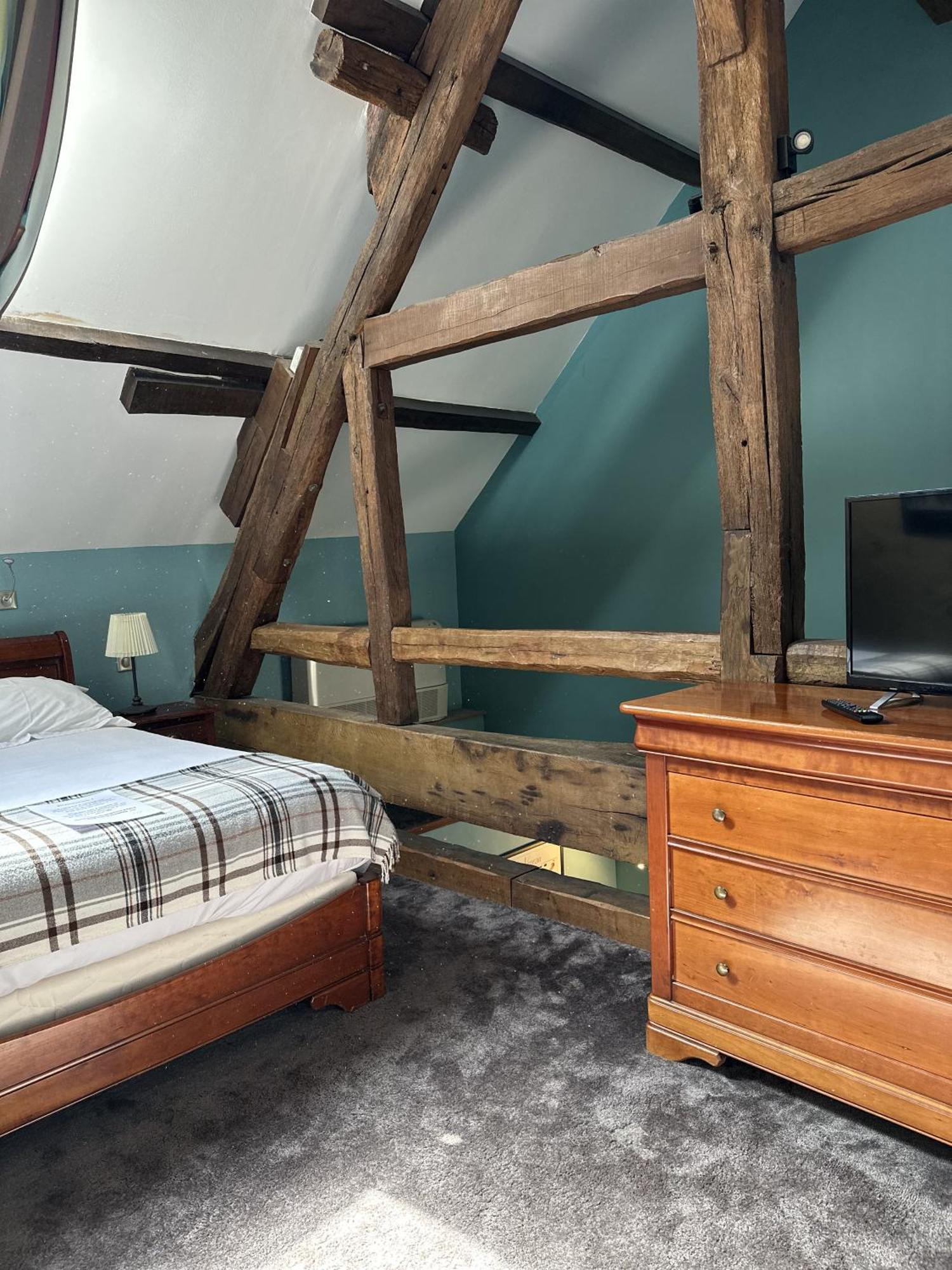 Auberge Du Manet Montigny-le-Bretonneux Luaran gambar