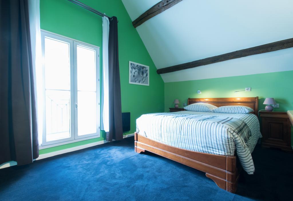 Auberge Du Manet Montigny-le-Bretonneux Luaran gambar