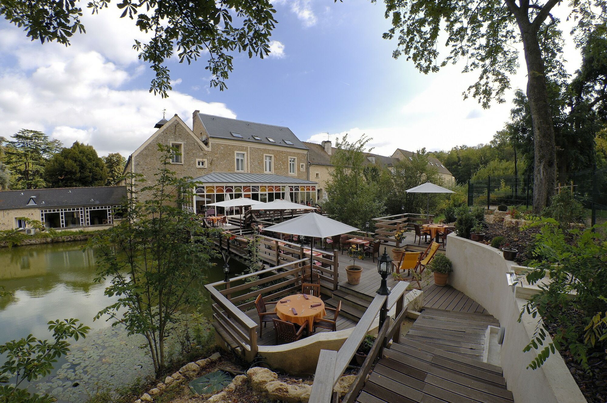 Auberge Du Manet Montigny-le-Bretonneux Luaran gambar